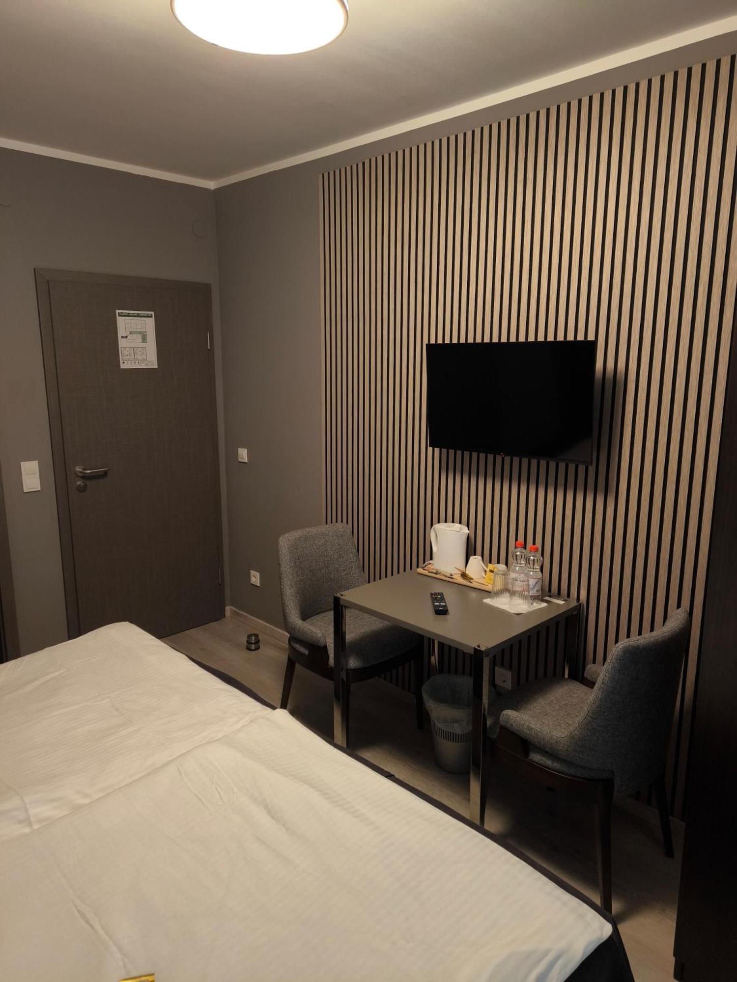 Loewen Hotel Radevormwald Dış mekan fotoğraf